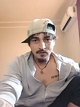 Snapshot of LUcyf3RmAl3696 chatting on 11-29-25, 10:29 LUcyf3RmAl3696 online show from 11-29-25, 10:29