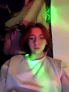 Luna Brush online show from 11-20-25, 07:24