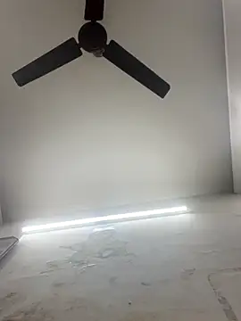 Snapshot of ClassyQueen chatting on 11-21-25, 03:44 ClassyQueen online show from 11-21-25, 03:44