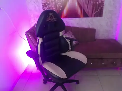 Aylanny m online show from 01-07-26, 02:08