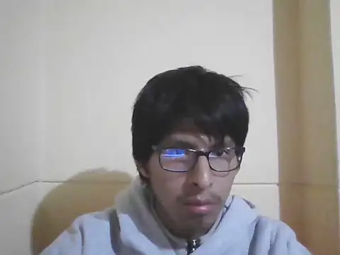 LUISxtlv2 online show from 11-24-25, 03:50