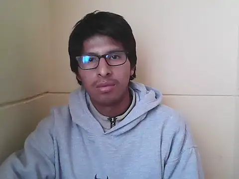 LUISxtlv2 online show from 11-24-25, 06:51