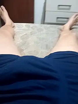 19 loiro online show from 11-21-25, 01:04