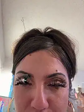 juicyonjuicy online show from 11-21-25, 12:37