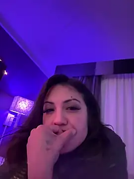 juicyonjuicy online show from 11-27-25, 12:18