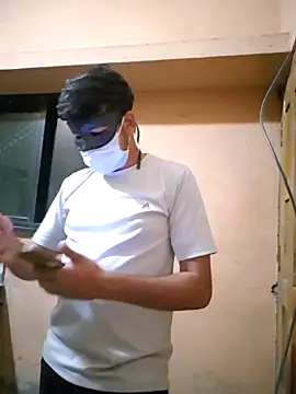 Snapshot of Desi_threesome_ chatting on 11-23-25, 03:56 Desi threesome online show from 11-23-25, 03:56