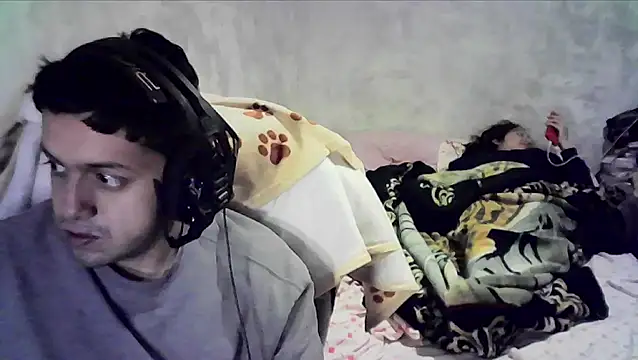 Giby Grace online show from 12-14-25, 12:49