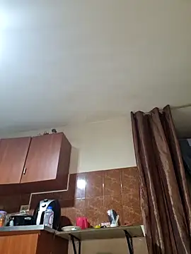 Monitaxhot online show from 12-21-25, 09:44