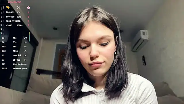 StacieGregoreski online show from 01-08-26, 12:29