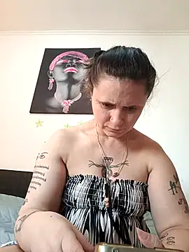 stropinela23 online show from 02-13-26, 11:28