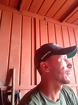 RobertoLuiz84 online show from 02-09-26, 06:45