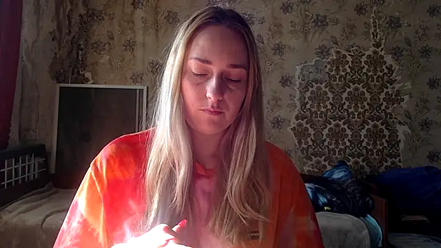 Vassila69 online show from 12-16-25, 09:36