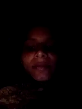 Snapshot of mina_jii chatting on 12-17-25, 03:29 mina jii online show from 12-17-25, 03:29