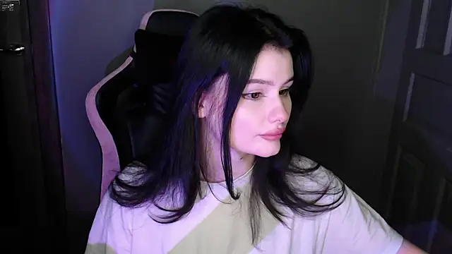 Moon raven online show from 02-18-26, 11:33