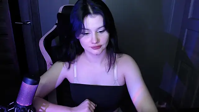 Moon raven online show from 02-23-26, 07:33