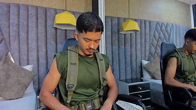 NicolaiKarav online show from 11-30-25, 11:47