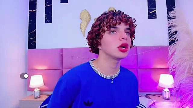 Skyee angel online show from 01-07-26, 07:38