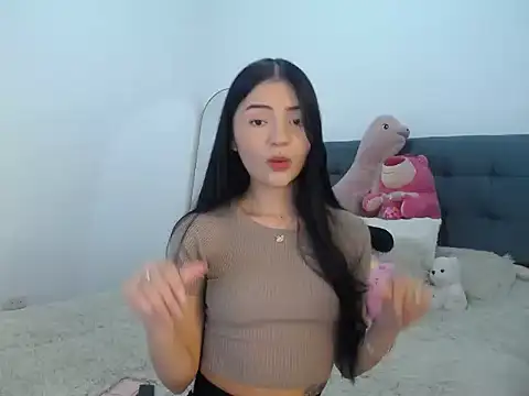 EmiilyCherry online show from 12-17-25, 07:53