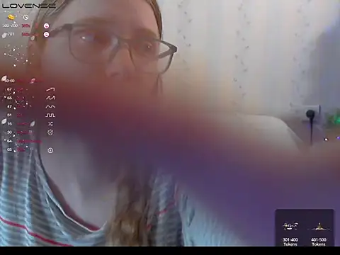 LustfulSarah online show from 01-05-25, 09:47