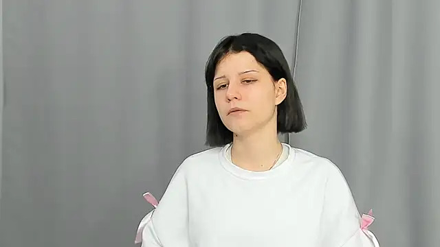 Snapshot of ShanaHearns chatting on 11-23-25, 02:28 ShanaHearns online show from 11-23-25, 02:28