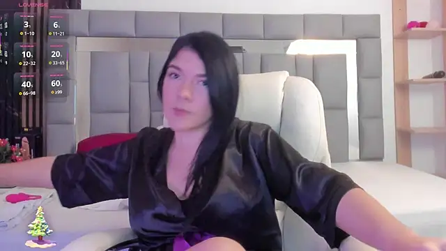 amaia santini online show from 12-17-25, 07:31