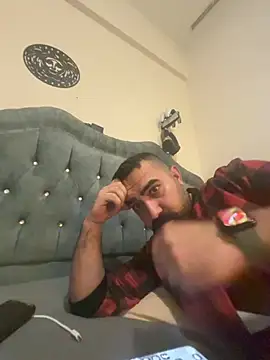 Ali2413 online show from 01-11-26, 05:07