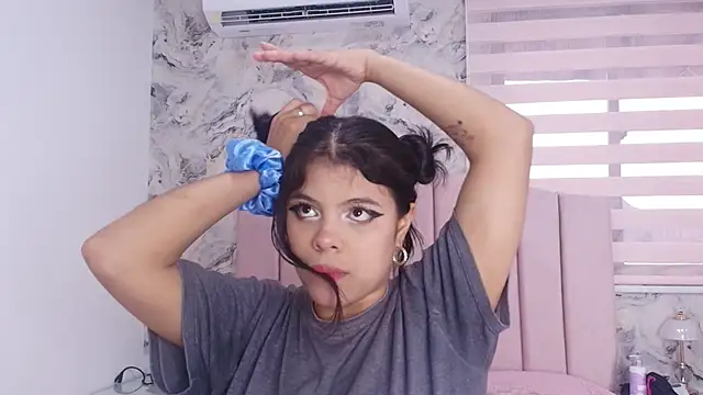 katsumi yan online show from 12-14-25, 07:29