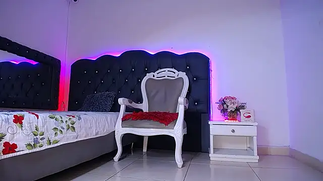 Emily Jedet online show from 03-13-26, 07:31