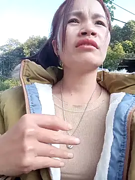 nangmo online show from 12-15-25, 08:29