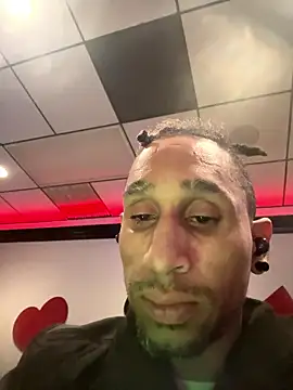 MTheRealrDLlongCrippler online show from 01-12-26, 11:37