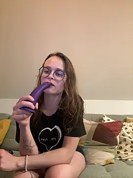 norafack33 online show from 02-02-26, 07:45