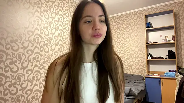 ChandaApplin online show from 12-20-25, 10:33