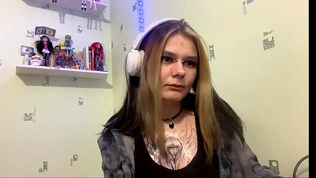 TraceeSchutt online show from 01-14-26, 08:36