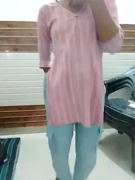 Janvi89 online show from 11-24-25, 10:04