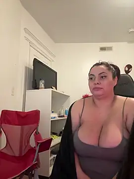 sexicolombiana  online show from 11-30-25, 06:17