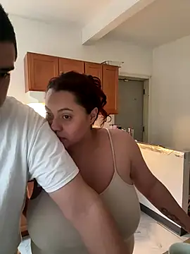 sexicolombiana  online show from 12-17-25, 04:02