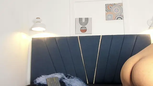 naomi x0 online show from 02-23-26, 01:52