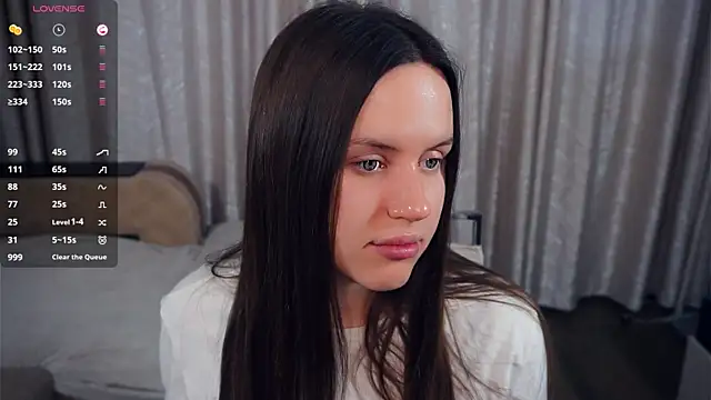 SanoraVillnave online show from 12-22-25, 08:22