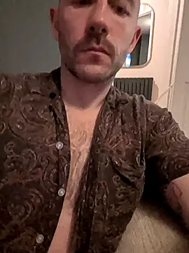 Snapshot of cruiserlaird chatting on 11-23-25, 01:27 cruiserlaird online show from 11-23-25, 01:27