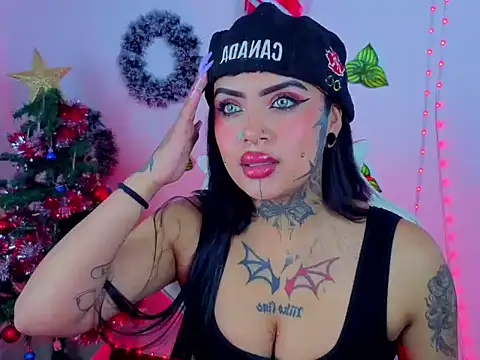 Ink Nikki online show from 12-15-25, 07:40