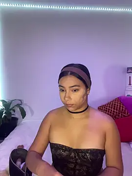 booty sofi07 online show from 11-25-25, 08:36