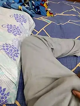 Snapshot of kaiholdsdick chatting on 11-23-25, 01:00 kaiholdsdick online show from 11-23-25, 01:00