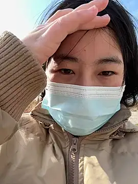 Snapshot of duoduobaby chatting on 11-27-25, 04:25 duoduobaby online show from 11-27-25, 04:25