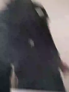 Snapshot of ParejaOcultaXX chatting on 12-19-25, 11:28 ParejaOcultaXX online show from 12-19-25, 11:28