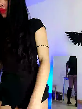 Snapshot of ArgentinaShani chatting on 02-21-26, 02:56 ArgentinaShani online show from 02-21-26, 02:56