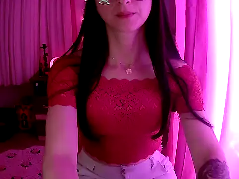 MissDominicc online show from 12-19-25, 04:47