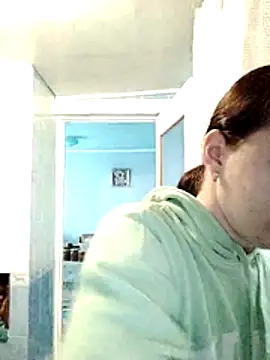 Snapshot of LoweredLockout chatting on 12-14-25, 11:59 LoweredLockout online show from 12-14-25, 11:59