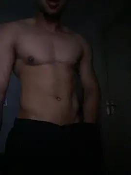 MoreninhoMagrinho online show from 12-05-25, 03:37