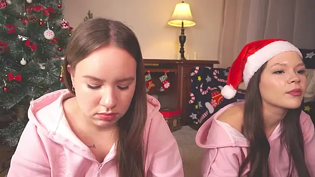 VirginiaRowe online show from 12-21-25, 01:29