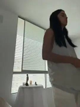 Miia moonn online show from 12-01-25, 10:53